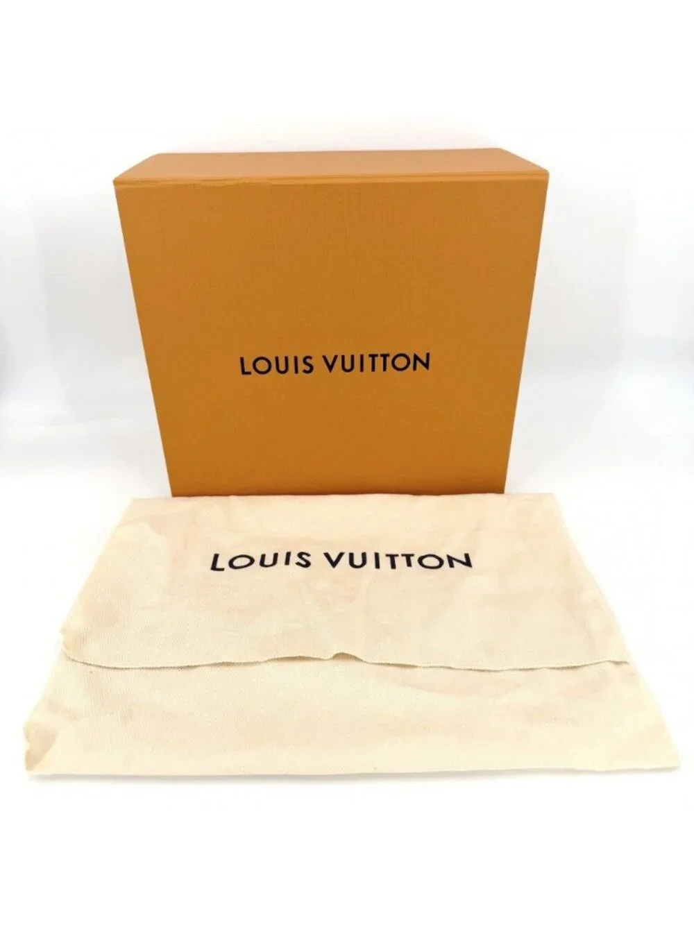 Louis Vuitton Shoulder Bag Pulse Messenger Crossbody Monogram Canvas Khaki